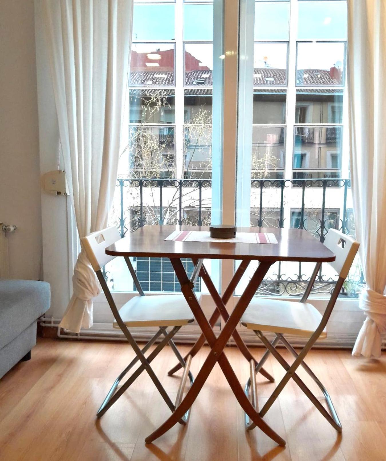 Apartamento Con Encanto Y Luz En Pleno Centro Madrid Exteriér fotografie
